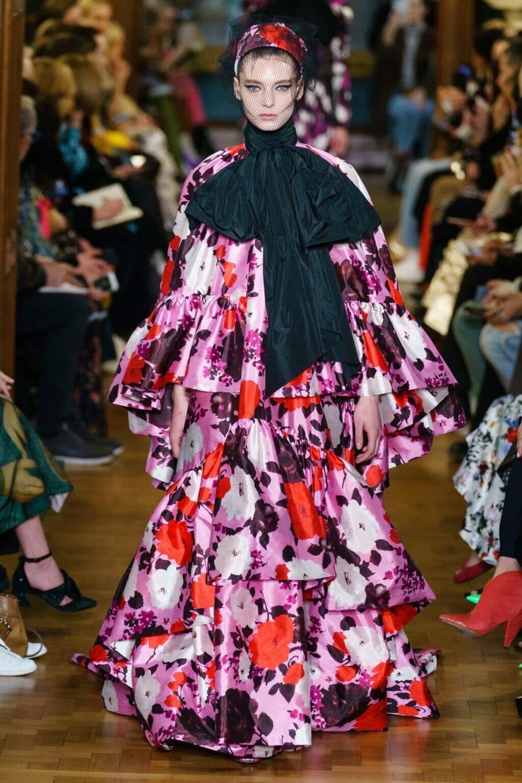 Erdem Ready-to-Wear Fall-Winter 2019-2020 - RUNWAY MAGAZINE ® Collections