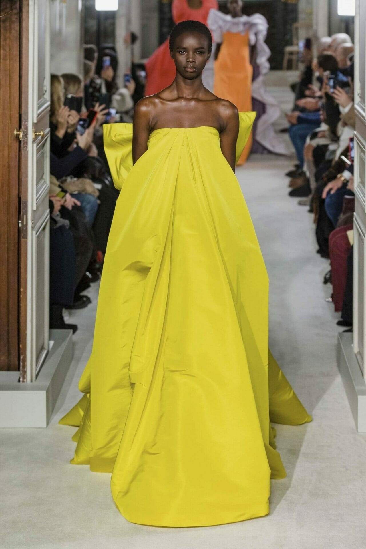 Valentino Haute Couture Spring-Summer 2019. RUNWAY MAGAZINE ® Collections. RUNWAY NOW / RUNWAY NEW