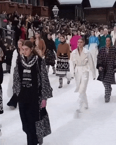 CHANEL Ready-to-Wear Fall-Winter 2019-2020 - RUNWAY MAGAZINE ® Collections