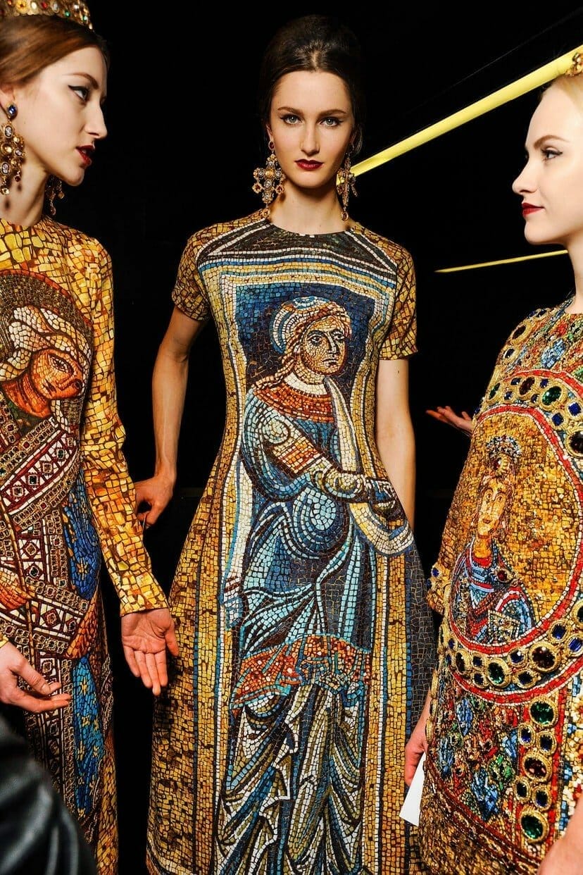 DOLCE & GABBANA READY-TO-WEAR FALL-WINTER 2013-2014. Milan Fashion Week. RUNWAY MAGAZINE ® Collections Special Selection “Fashion Treasure”. RUNWAY MAGAZINE ® Collections. RUNWAY NOW / RUNWAY NEW