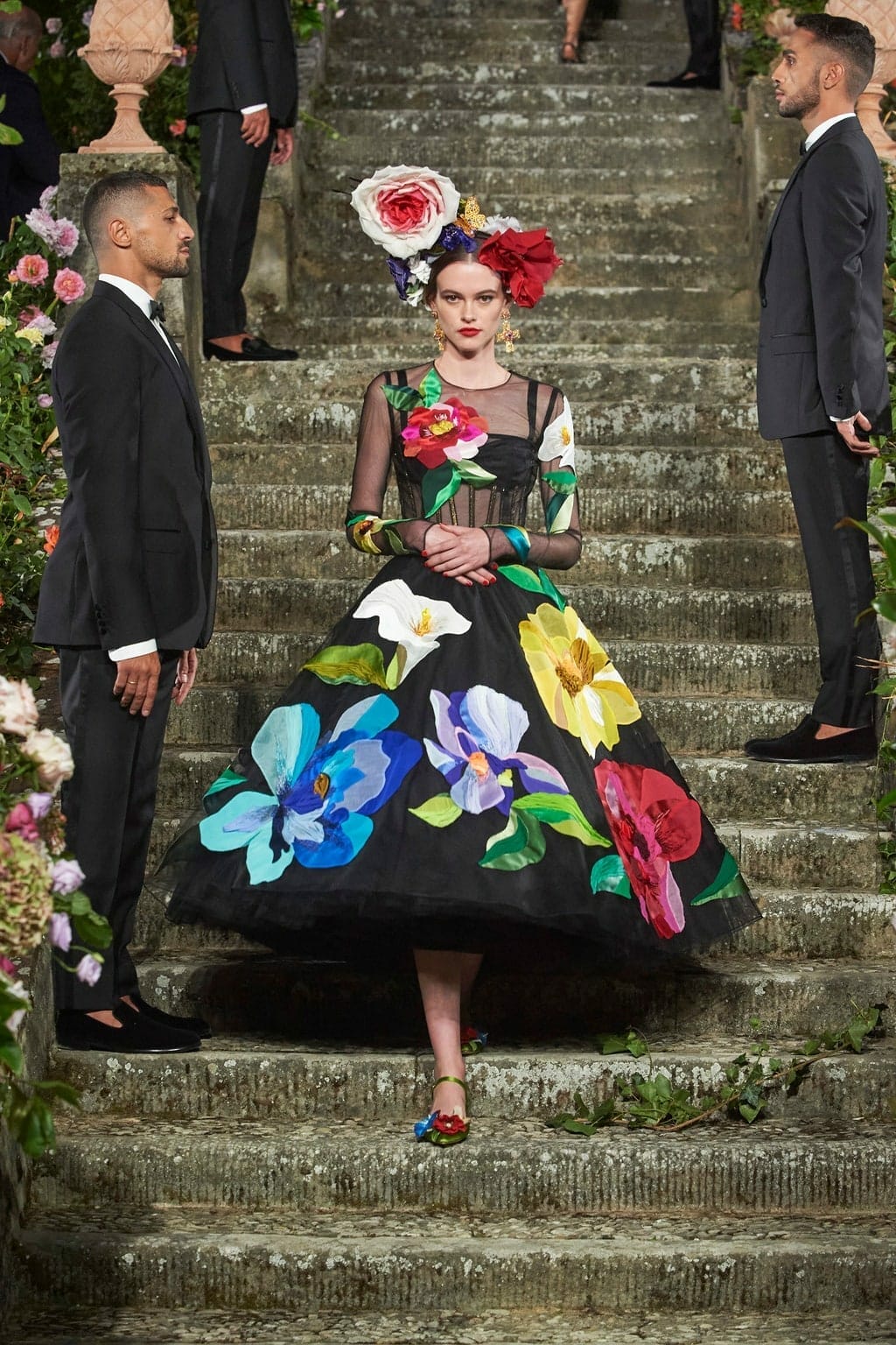Dolce Gabbana Alta Moda Firenze 2020 – Fall-Winter 2020-2021 by RUNWAY MAGAZINE