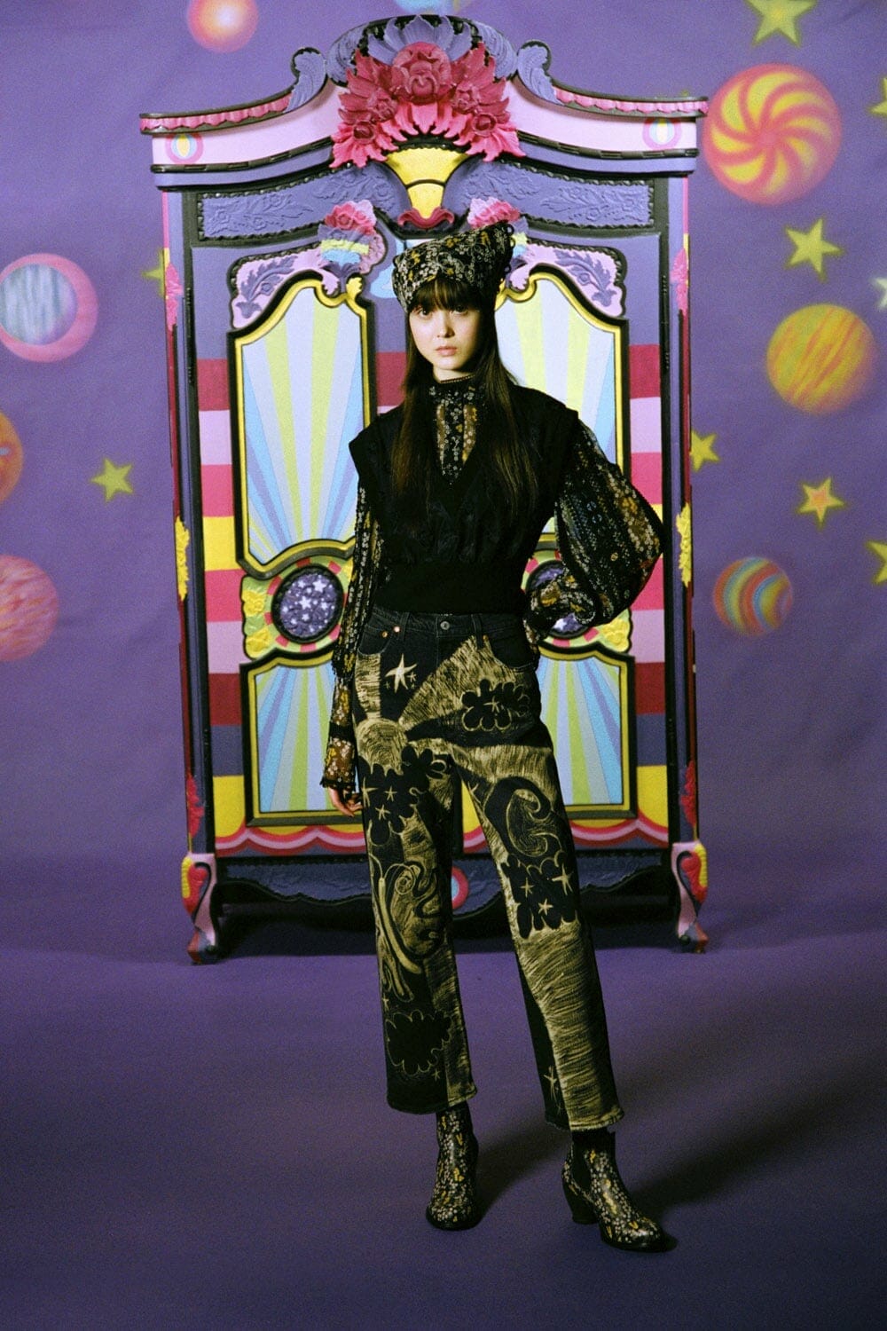 Anna Sui Fall-Winter 2021-2022 New York. RUNWAY MAGAZINE ® Collections. RUNWAY NOW / RUNWAY NEW