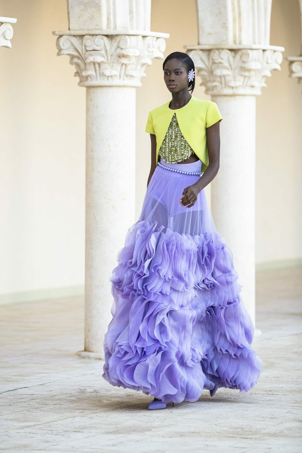 Georges Hobeika Couture Fall Winter 2021-2022. RUNWAY MAGAZINE ® Collections. RUNWAY NOW / RUNWAY NEW