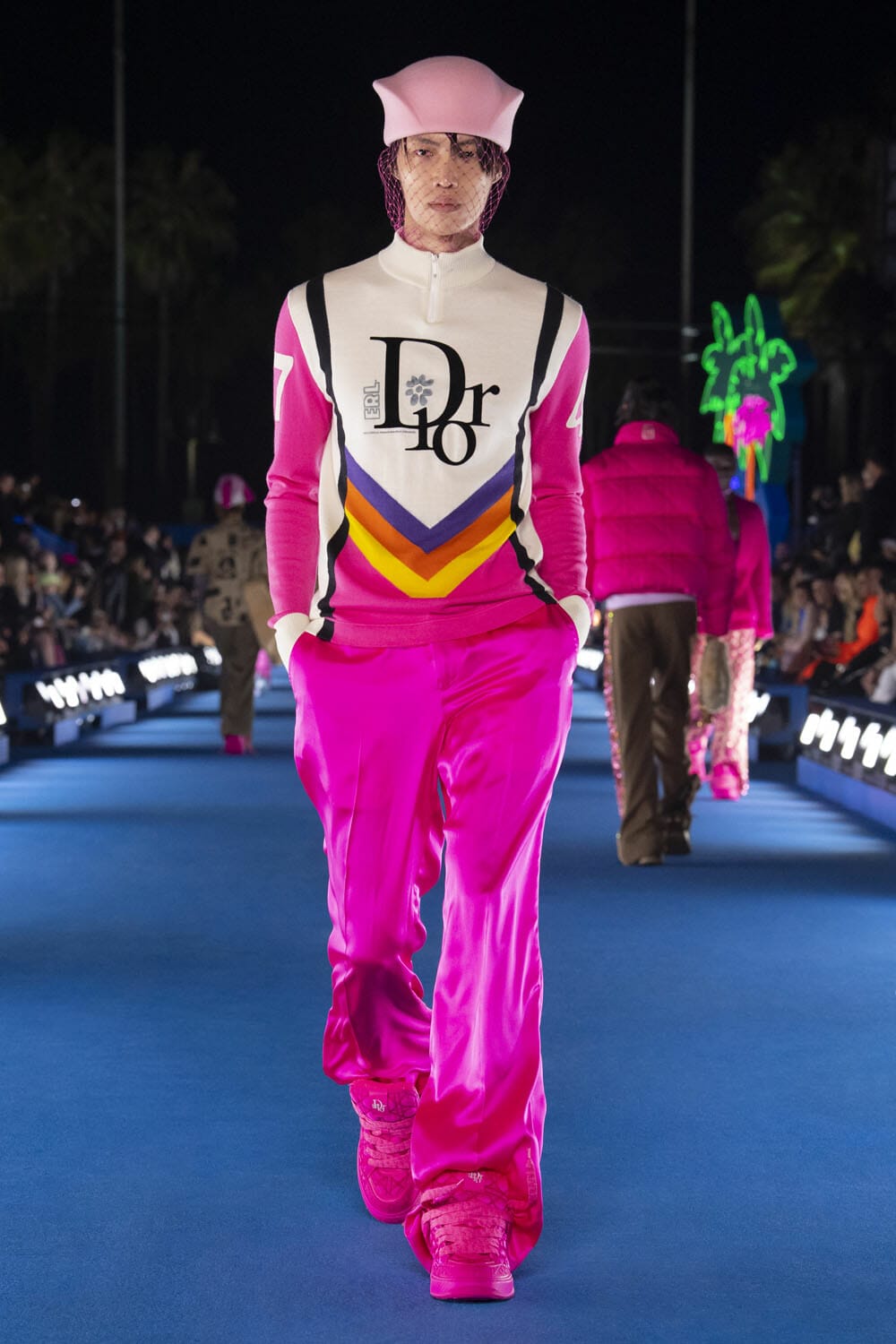 Dior Men Resort 2023 - RUNWAY MAGAZINE ® Collections