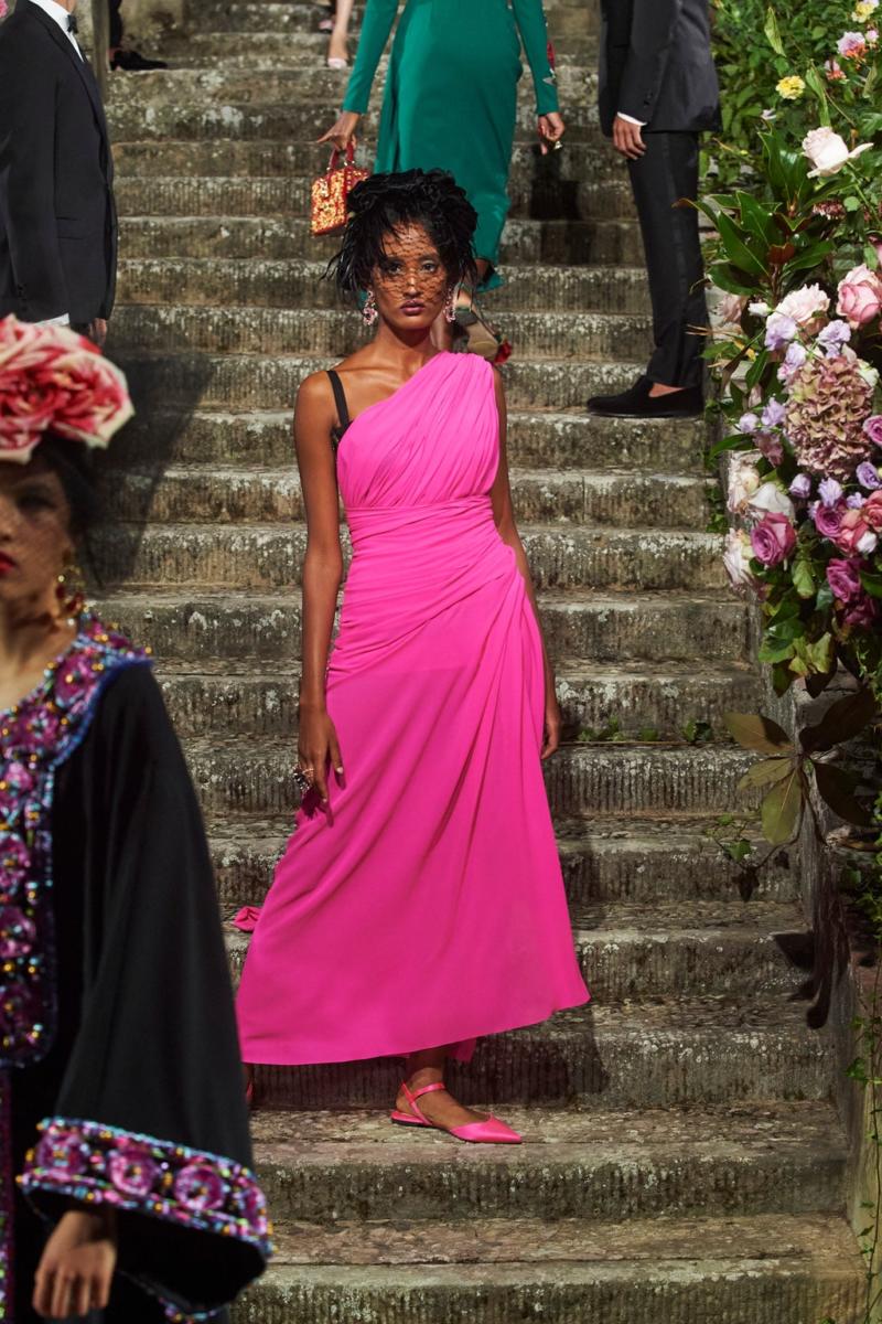 Dolce Gabbana Alta Moda Firenze Fall 2020 - RUNWAY MAGAZINE ® Collections