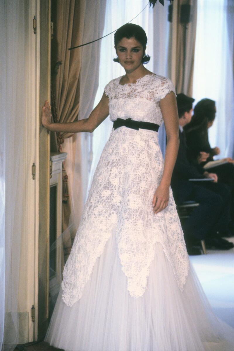 CHANEL HAUTE COUTURE SPRING-SUMMER 1997 - RUNWAY MAGAZINE ® Collections