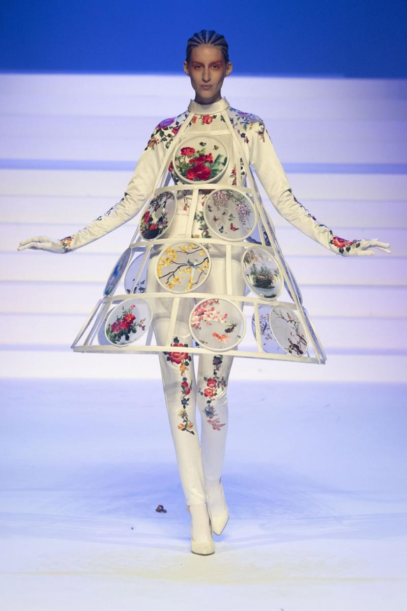 Jean Paul Gaultier Last show Haute Couture Spring Summer 2020 - RUNWAY ...