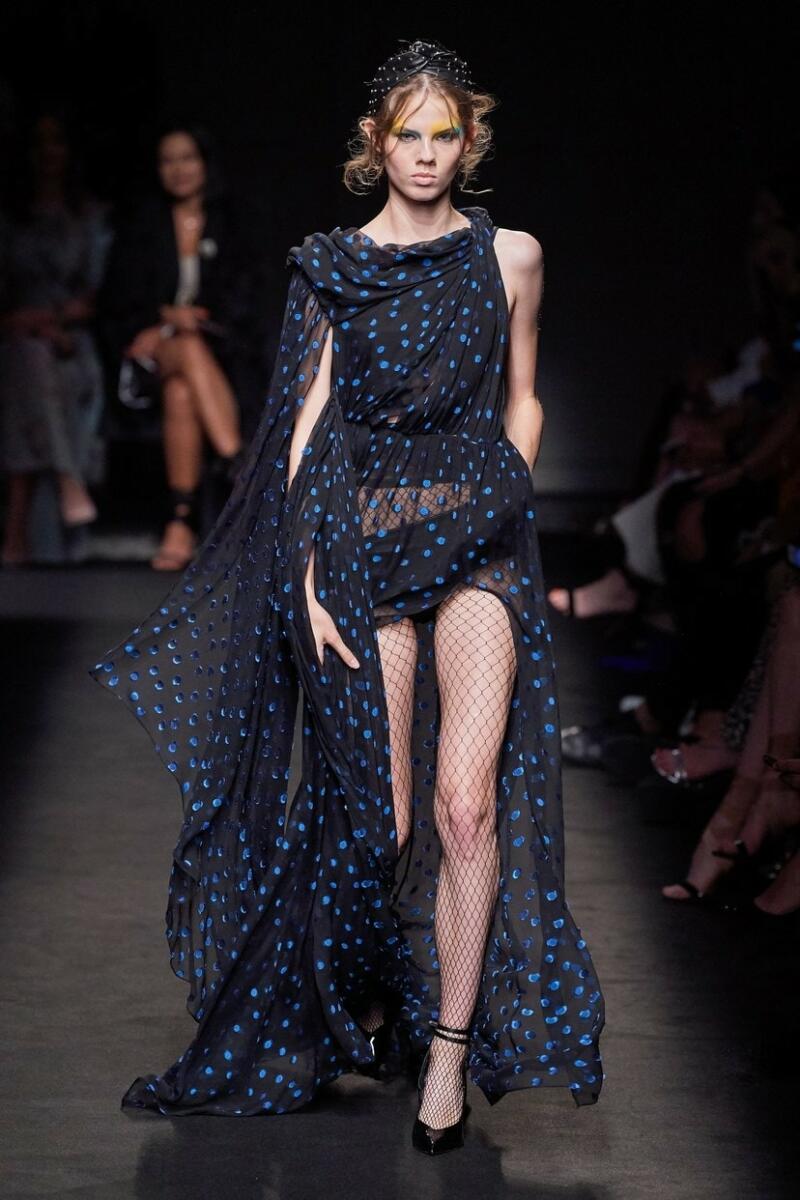 Dundas Haute Couture Fall-Winter 2019-2020 - RUNWAY MAGAZINE ® Collections