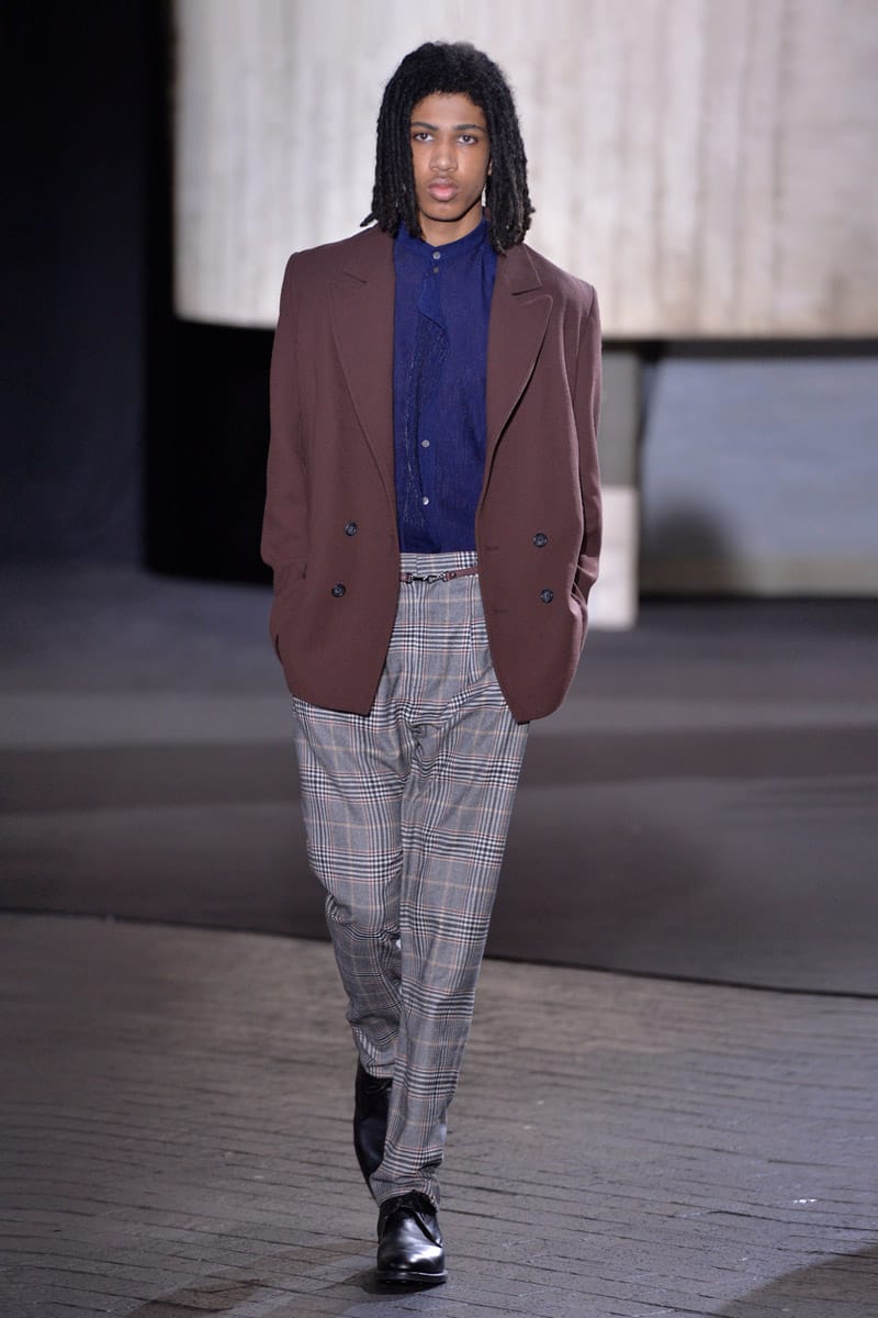 Roland Mouret Fall-Winter 2020-2021 London - RUNWAY MAGAZINE ® Collections