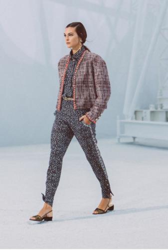 Chanel Spring Summer 2021 Ready-to-Wear - RUNWAY MAGAZINE ® Collections