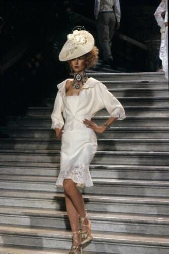 Christian Dior Spring 1998 Couture Collection