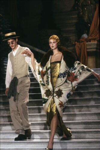 CHRISTIAN DIOR HAUTE COUTURE SPRING-SUMMER 1998 - RUNWAY MAGAZINE ...