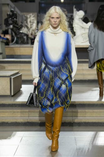 Louis Vuitton Fall 2023 - RUNWAY MAGAZINE ® Collections